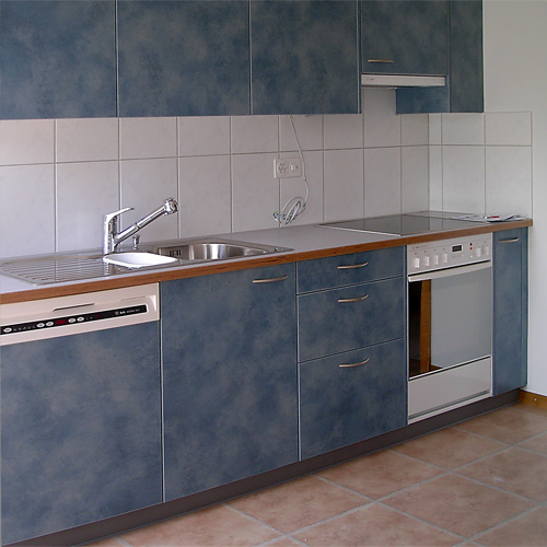 Küchenfront in Blau marmorisiert